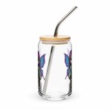 Lyla Thornwick - Can-shaped glass